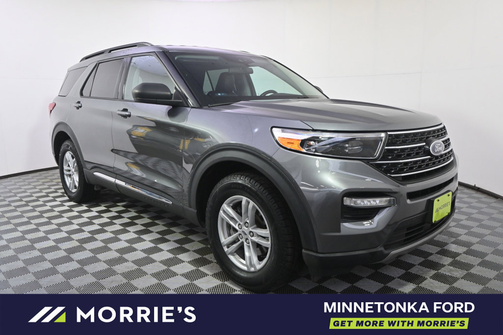 Used 2021 Ford Explorer XLT w/ Equipment Group 202A AWD/4WD image 8