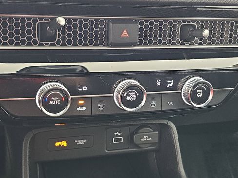 Certified 2024 Honda Civic Sport image 23