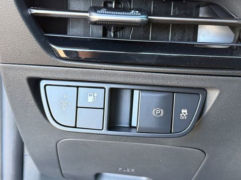 New 2025 Kia EV6 Light w/ Light LR Technology Package image 20