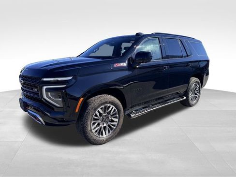 Used 2025 Chevrolet Tahoe Z71 image 1