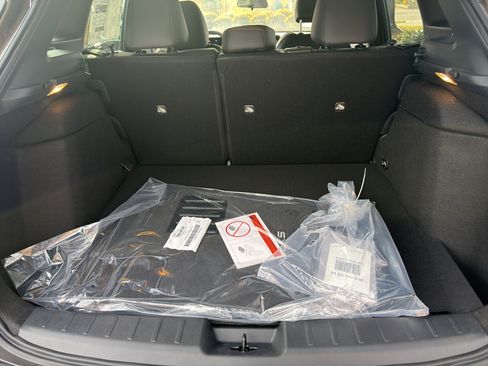 New 2026 Nissan Kicks SR w/ Cold Weather Package image 32