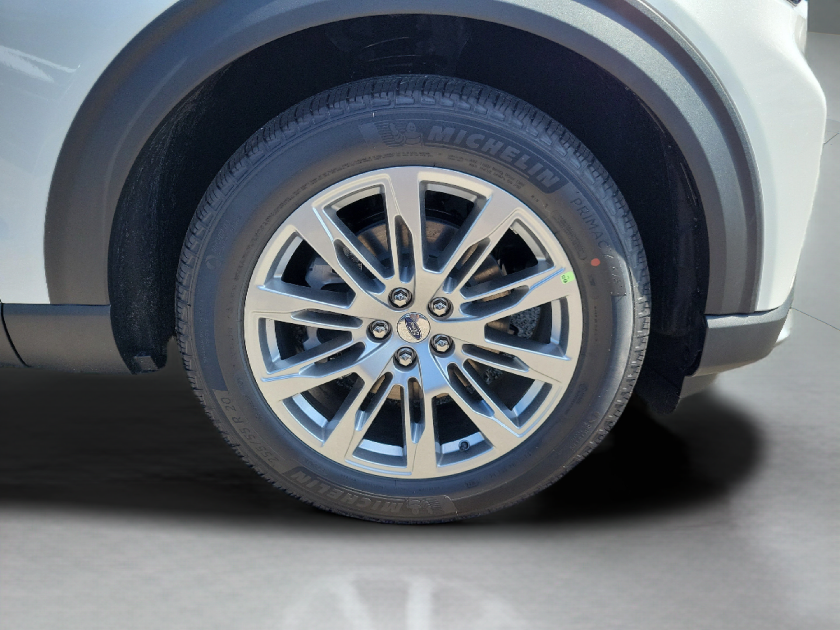 New 2026 Ford Explorer Platinum RWD image 32