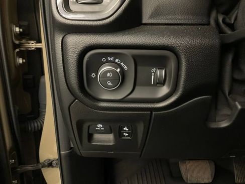 Used 2020 RAM 1500 Big Horn w/ Built-to-serve Edition AWD/4WD image 21