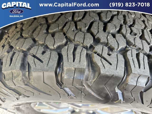 Certified 2025 Ford Bronco Badlands AWD/4WD image 14