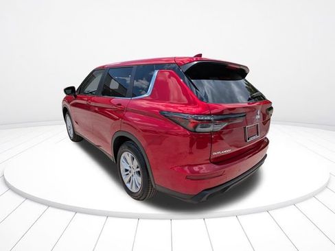 New 2026 Mitsubishi Outlander ES FWD image 6