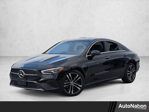 Used 2025 Mercedes-Benz CLA 250 4MATIC image 1