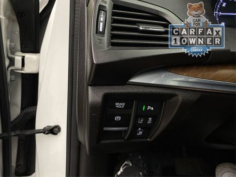 Used 2020 Acura MDX SH-AWD w/ Technology Package image 24