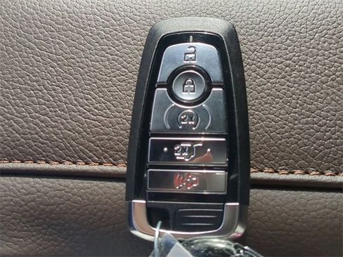 New 2025 Ford Expedition King Ranch image 30