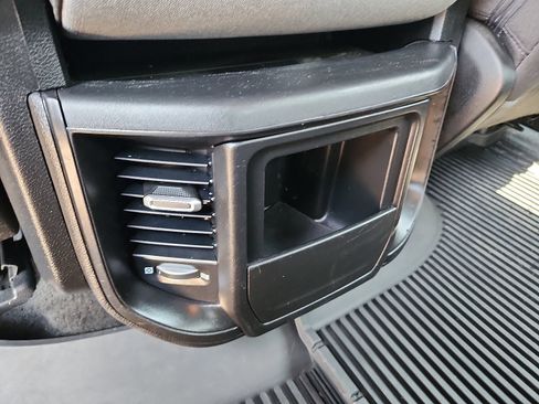 Used 2024 RAM 1500 Big Horn AWD/4WD image 9