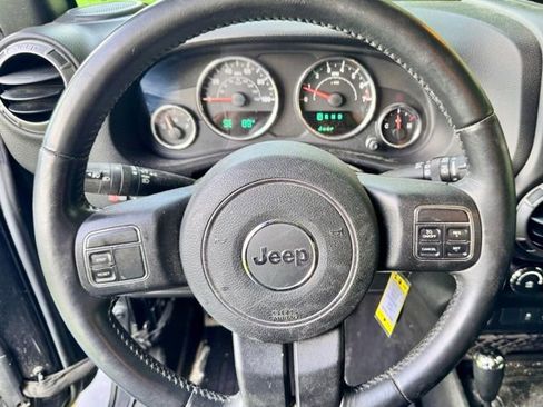 Used 2016 Jeep Wrangler Sport w/ Quick Order Package 24S AWD/4WD image 11