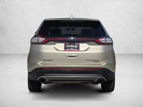 Used 2017 Ford Edge Titanium w/ Technology Package image 7