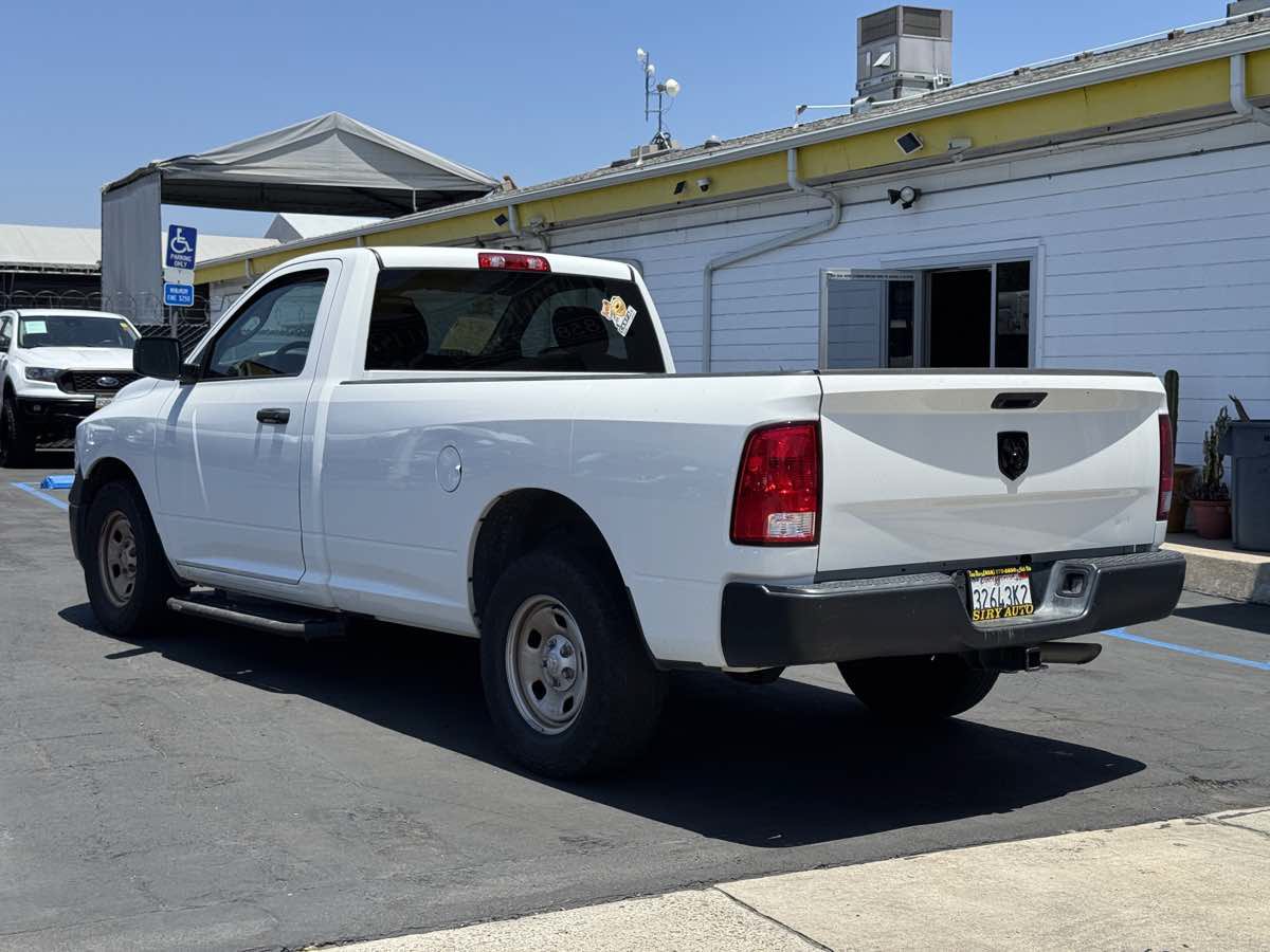 Used 2018 RAM 1500 Express RWD image 8