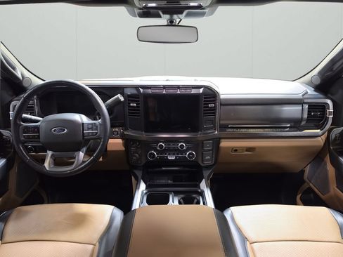Used 2024 Ford F250 Lariat w/ Chrome Package AWD/4WD image 17