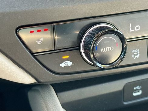 Certified 2023 Honda Accord EX image 23