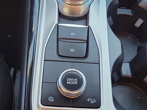 Used 2022 Ford Explorer ST-Line image 28