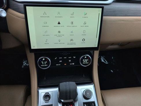 Used 2022 Jaguar F-PACE S image 15