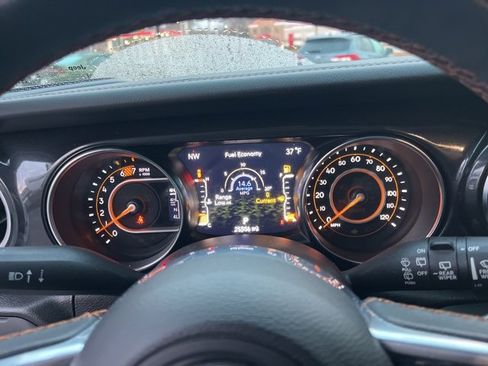 Used 2023 Jeep Wrangler Unlimited Rubicon 392 image 20