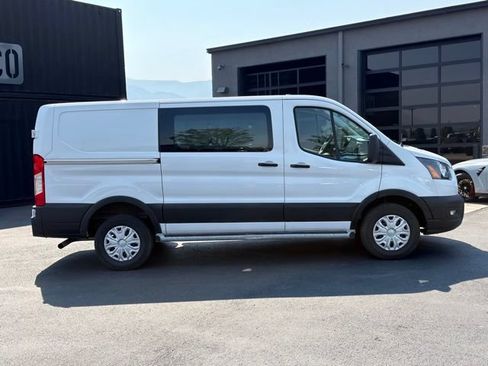 Used 2025 Ford Transit 250 Low Roof w/ Exterior Upgrade Package RWD image 3