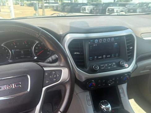 Used 2019 GMC Acadia SLT w/ LPO, Cargo Package AWD/4WD image 11