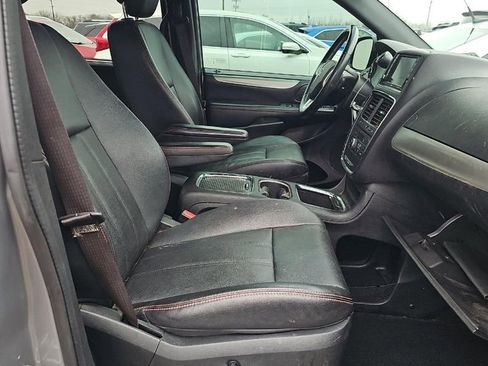 Used 2019 Dodge Grand Caravan GT image 8