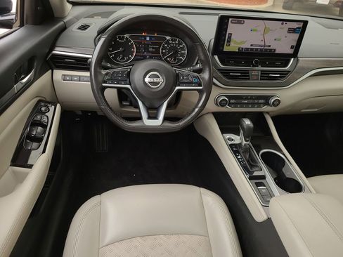 Certified 2024 Nissan Altima 2.5 SL AWD/4WD image 13