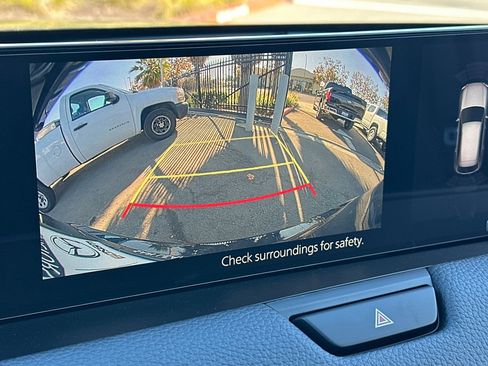 New 2026 MAZDA CX-90 Plug-In Hybrid w/ Preferred image 25