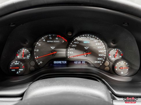 Used 2000 Chevrolet Corvette Convertible image 17