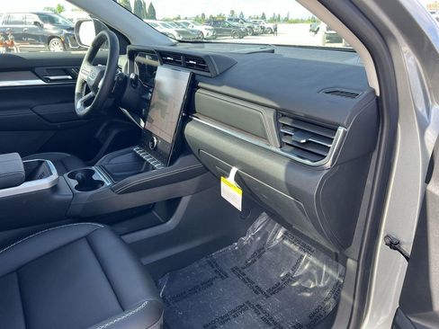 New 2026 GMC Terrain Denali AWD/4WD image 32