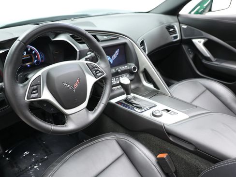 Used 2014 Chevrolet Corvette Stingray Coupe RWD image 2