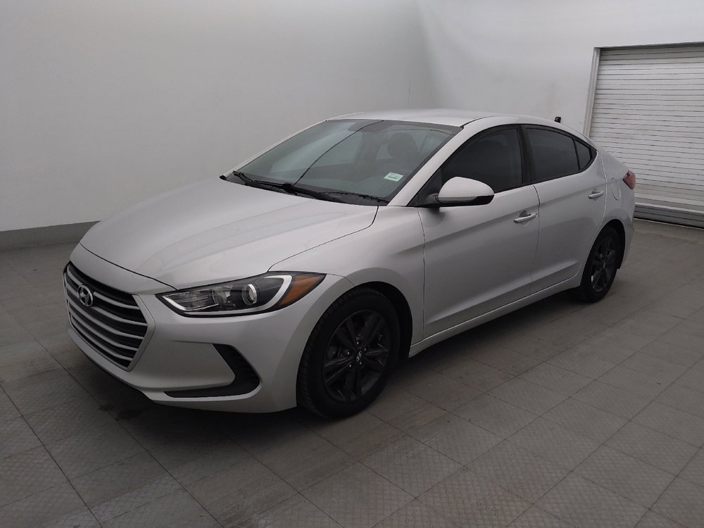 Used 2018 Hyundai Elantra SEL FWD image 2