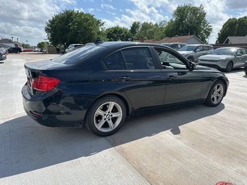Used 2014 BMW 320i xDrive Sedan AWD/4WD image 16