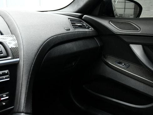 Used 2013 BMW M6 Coupe image 27