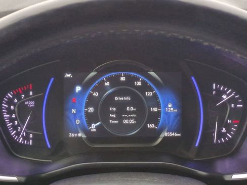 Used 2019 Hyundai Santa Fe Ultimate image 34