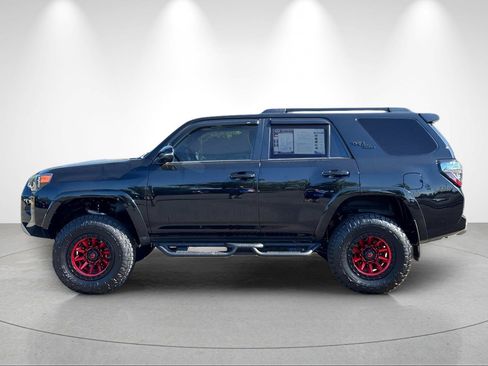 Used 2024 Toyota 4Runner TRD Off-Road Premium w/ 4Runner Black Package (TMS) AWD/4WD image 2