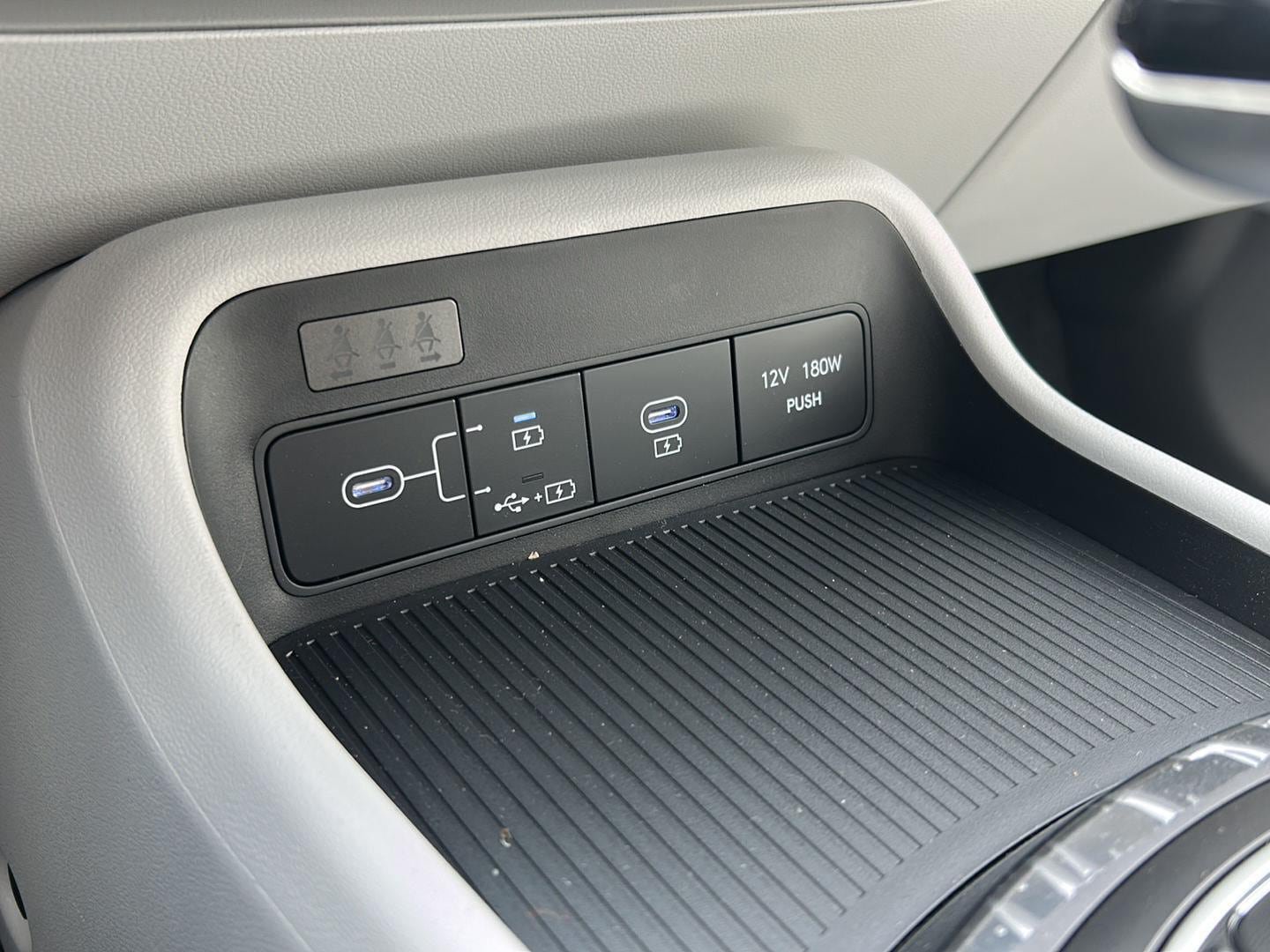 New 2026 Hyundai Kona SE AWD/4WD image 22