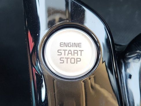 Certified 2025 Kia Soul GT-Line w/ GT-Line Technology Package image 21