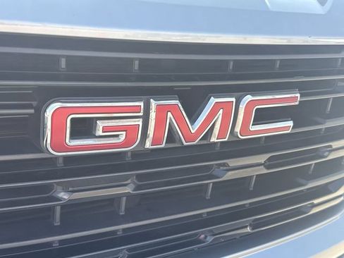Used 2024 GMC Sierra 1500 Elevation RWD image 32