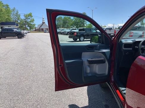 New 2026 Ford Maverick XLT FWD image 20