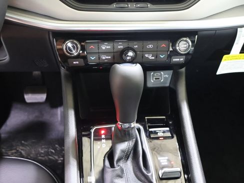 New 2026 Jeep Compass Limited AWD/4WD image 22