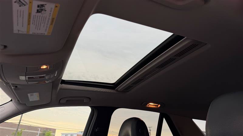 Used 2014 Mercedes-Benz ML 350 4MATIC image 24