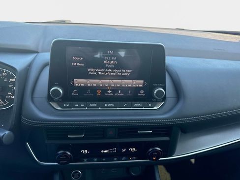 Certified 2023 Nissan Rogue SV image 16