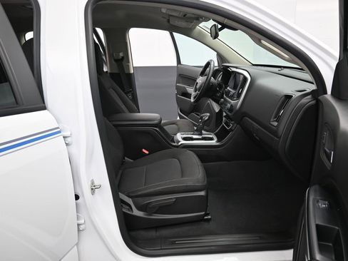 Used 2022 Chevrolet Colorado LT w/ LT Convenience Package image 33