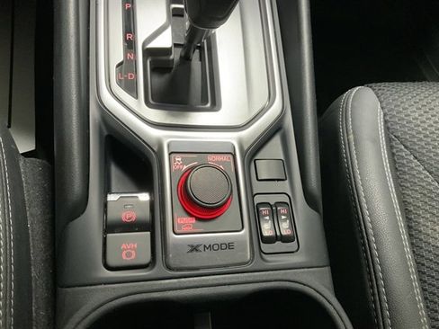 Used 2022 Subaru Forester Premium image 33