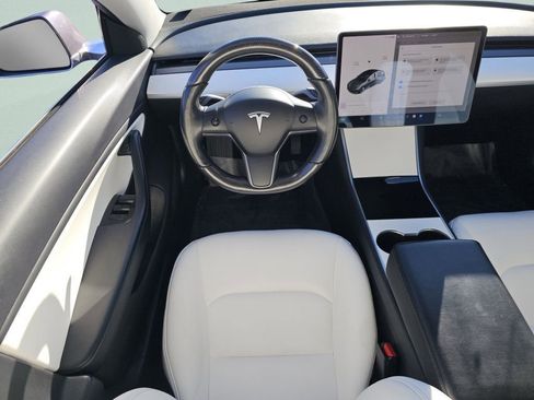 Used 2018 Tesla Model 3 Long Range image 12
