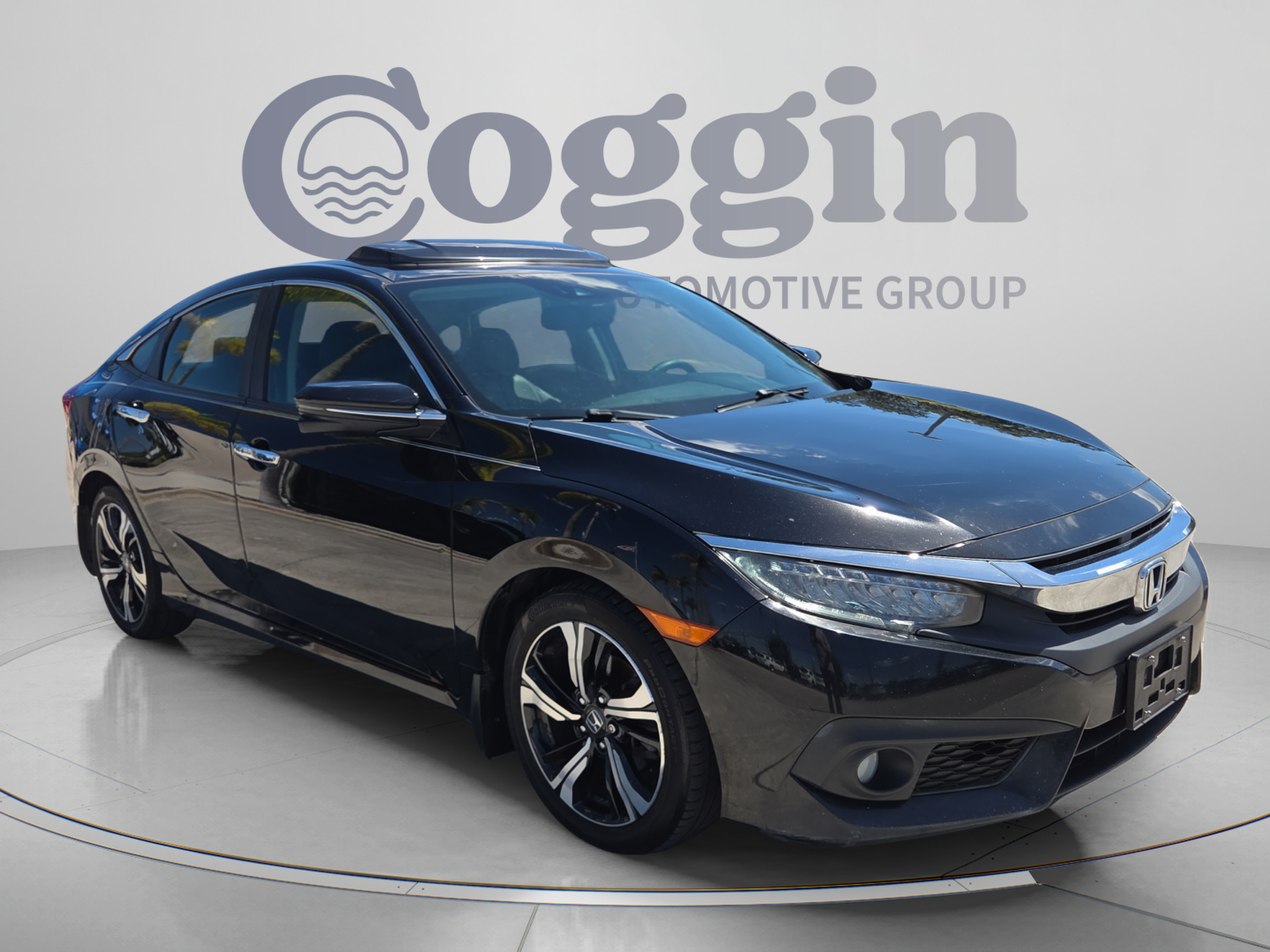 Used 2016 Honda Civic Touring image 7
