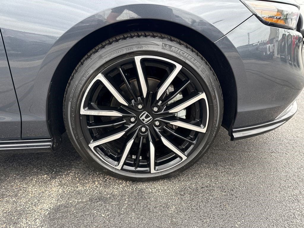 Certified 2023 Honda Accord Touring image 13