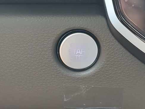 New 2026 Kia Carnival EX FWD image 26