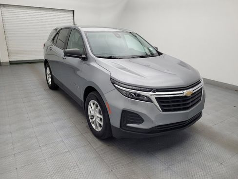 Used 2023 Chevrolet Equinox LS w/ LS Convenience Package FWD image 13