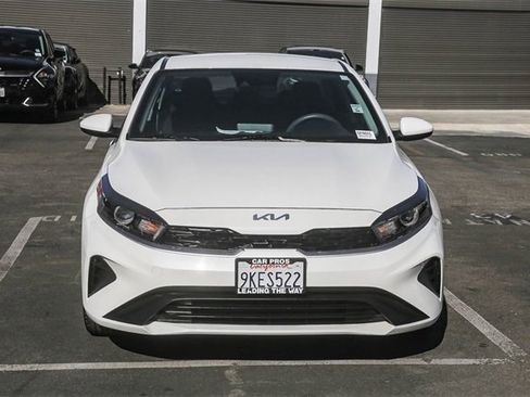 Used 2024 Kia Forte LXS image 3