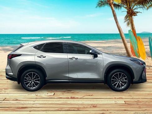 Used 2025 Lexus NX 250 FWD w/ Accessory Package (Z1) image 7